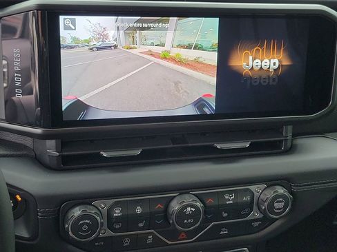 New 2026 Jeep Gladiator Rubicon image 10