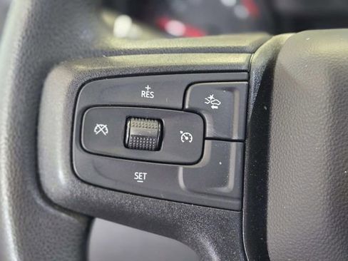 Used 2024 Chevrolet Silverado 1500 Custom w/ Dark Appearance Package image 15