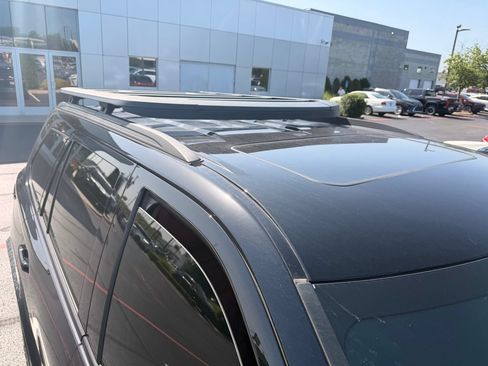 Used 2023 Toyota Sequoia TRD Pro AWD/4WD image 7