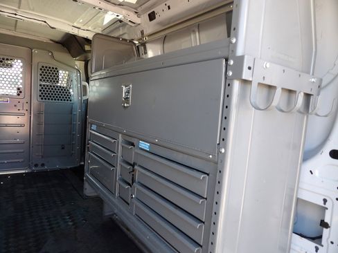 Used 2019 Ford Transit 250 130 Low Roof w/ Exterior Upgrade Package image 26