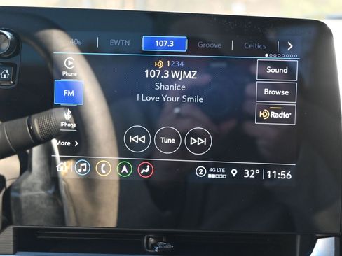 Used 2022 Chevrolet Corvette Stingray Premium Conv w/ Z51 Performance Package image 33