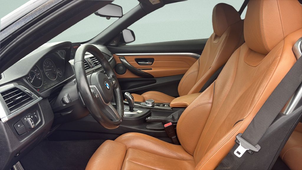 Used 2019 BMW 430i Convertible w/ M Sport Package RWD image 10