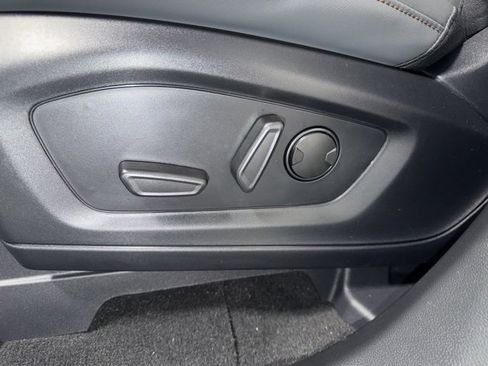 New 2026 Ford Explorer Active w/ Active Comfort Package image 13