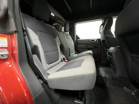 Used 2022 Ford Bronco Base w/ Sasquatch Package image 24