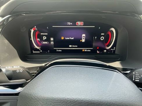 New 2026 Nissan Pathfinder Platinum AWD/4WD image 22