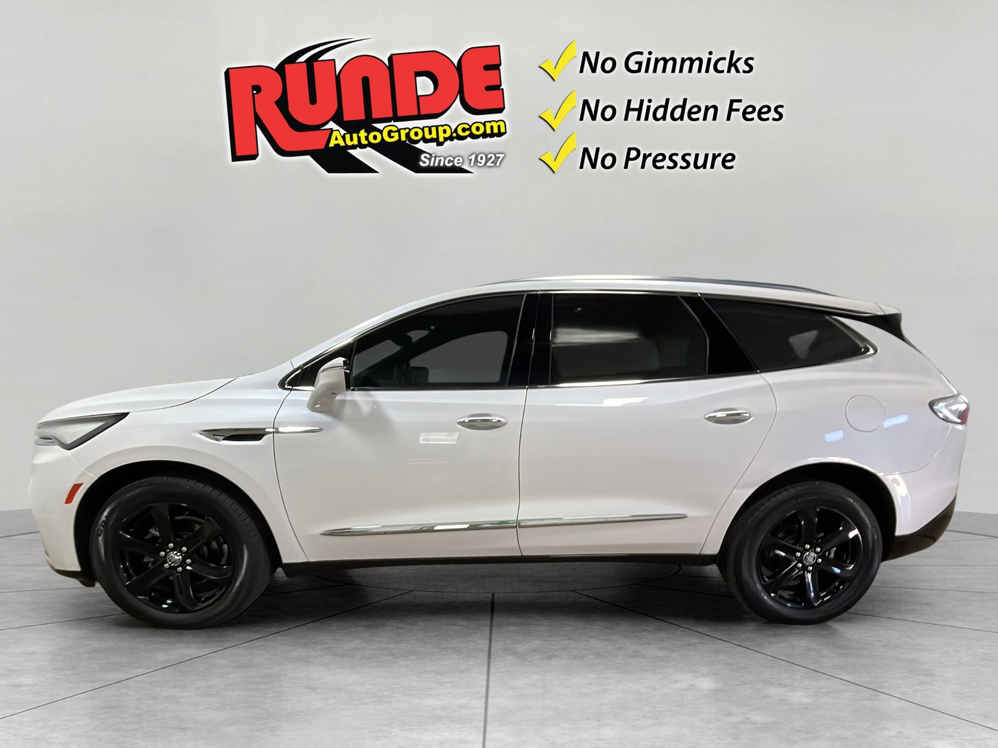 Used 2024 Buick Enclave Essence w/ Experience Buick Package AWD/4WD image 3