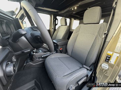 Used 2026 Jeep Wrangler Unlimited Sport AWD/4WD image 10