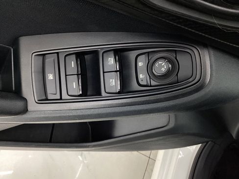 Used 2020 Subaru Impreza 2.0i Premium image 37