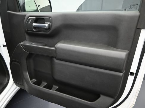 Used 2022 Chevrolet Silverado 1500 W/T RWD image 8