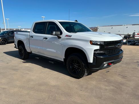 Certified 2022 Chevrolet Silverado 1500 LT Trail Boss w/ Safety Package image 8