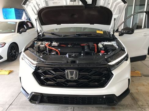 Certified 2024 Honda CR-V Sport-L image 12