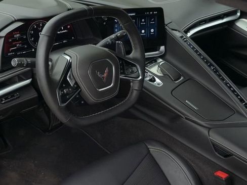 Used 2025 Chevrolet Corvette Stingray Premium Conv w/ 3LT RWD image 25
