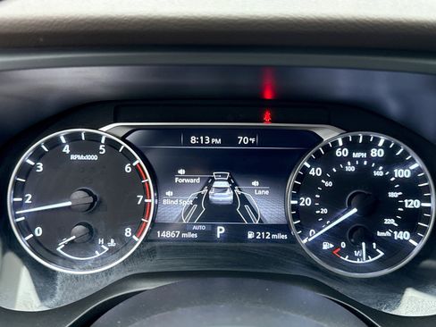 Used 2023 Nissan Rogue S AWD/4WD image 13