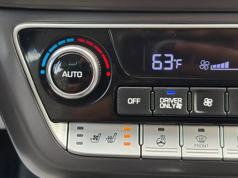 Used 2019 Hyundai Sonata Limited FWD image 24