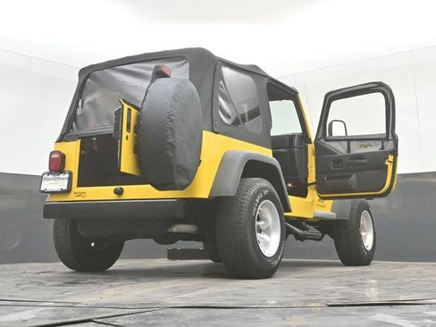 Used 2006 Jeep Wrangler X AWD/4WD image 47
