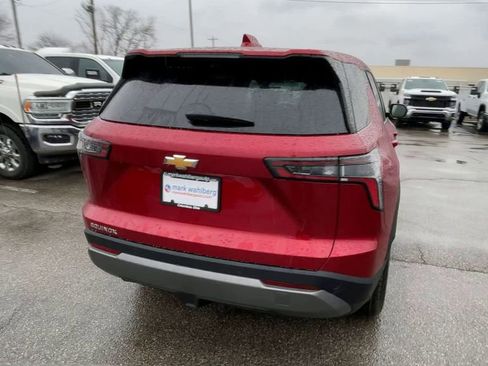 New 2026 Chevrolet Equinox LT w/ Safety and Technology Package FWD image 9