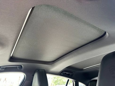 Certified 2023 Porsche Panamera RWD image 21