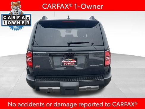 Used 2024 Toyota Land Cruiser image 5