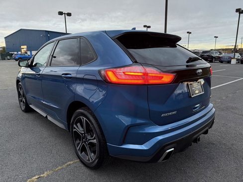 Used 2019 Ford Edge ST w/ Convenience Package image 4