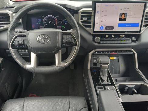 Used 2024 Toyota Tundra Limited AWD/4WD image 15