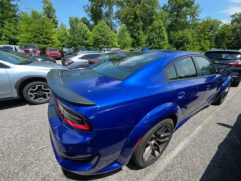Used 2022 Dodge Charger Scat Pack RWD image 6
