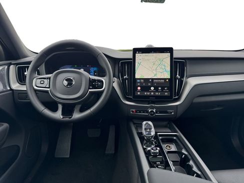 New 2026 Volvo XC60 T8 Ultra w/ Protection Package Premier AWD/4WD image 27