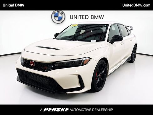 Used 2025 Honda Civic Type R image 1