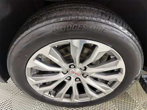 Used 2022 GMC Yukon Denali w/ Max Trailering Package image 12