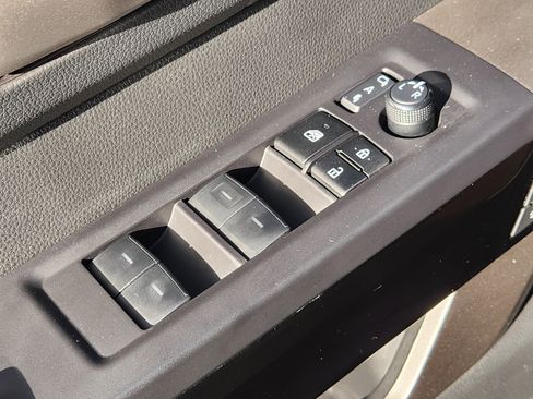 Used 2024 Toyota Tundra Limited w/ Power Package image 28