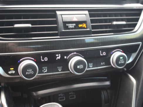 Used 2021 Honda Accord Sport image 16