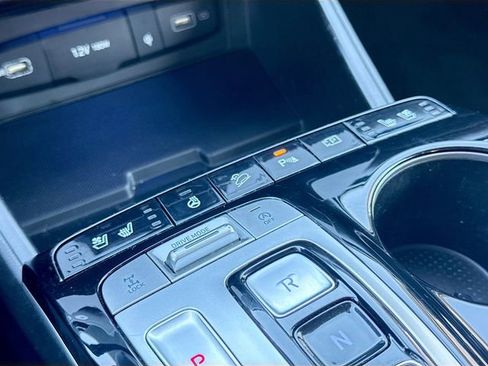 Used 2024 Hyundai Tucson Limited image 35