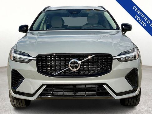 Certified 2025 Volvo XC60 T8 Plus w/ Protection Package Premier image 5