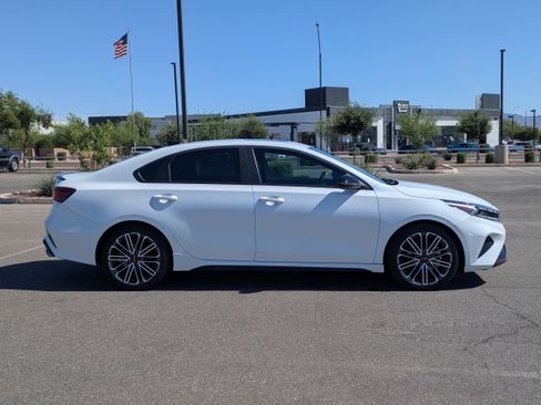 Certified 2024 Kia Forte GT w/ GT2 Package FWD image 6