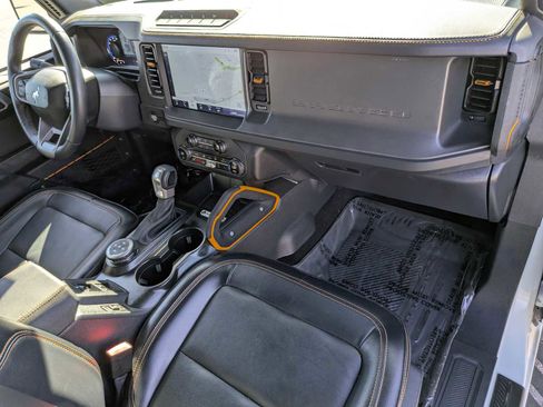 Certified 2024 Ford Bronco Badlands image 23