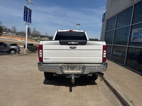 Used 2021 Ford F250 XLT w/ XLT Premium Package image 6