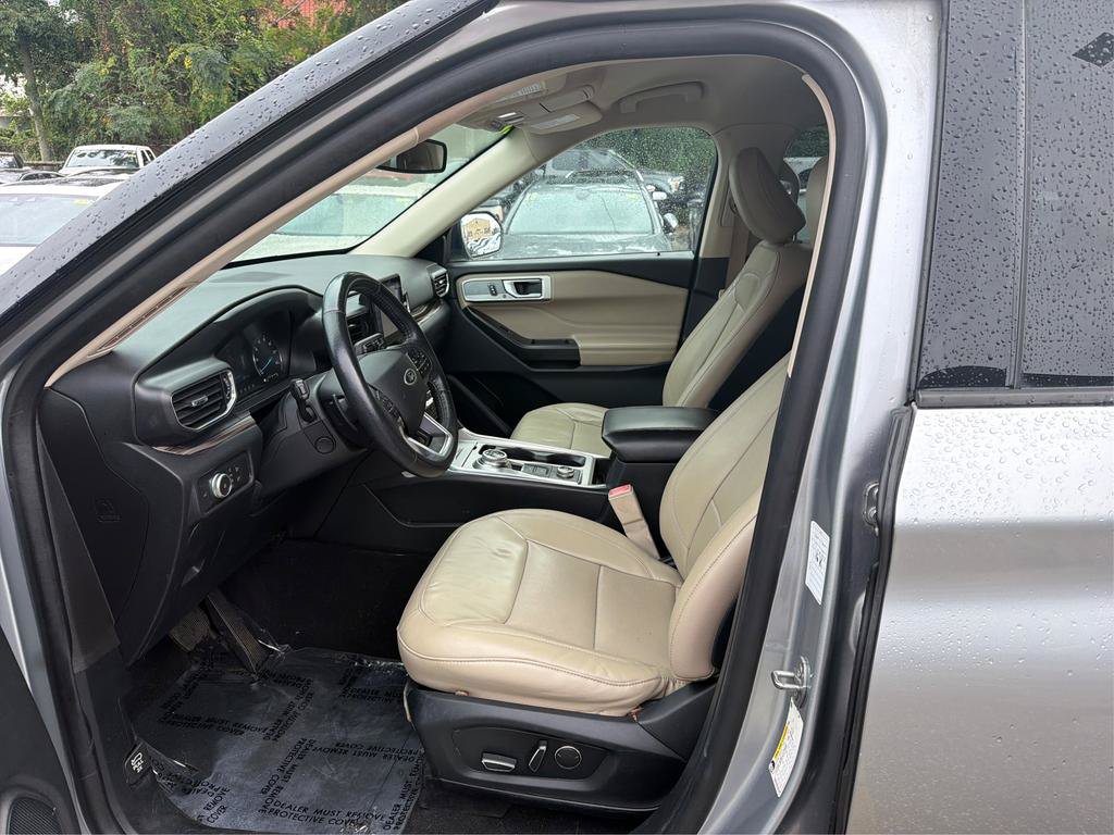 Used 2020 Ford Explorer Limited AWD/4WD image 9