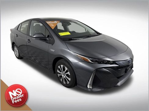 Used 2021 Toyota Prius Prime LE image 1