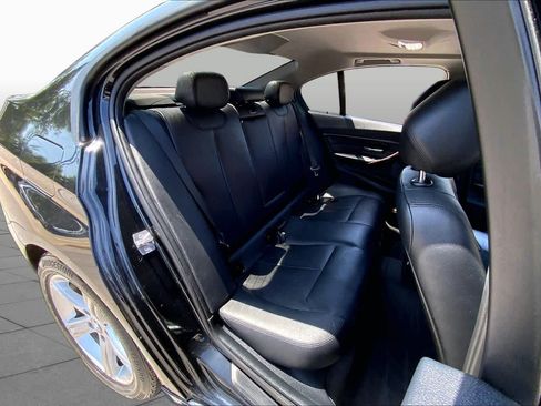 Used 2014 BMW 328i Sedan RWD image 21