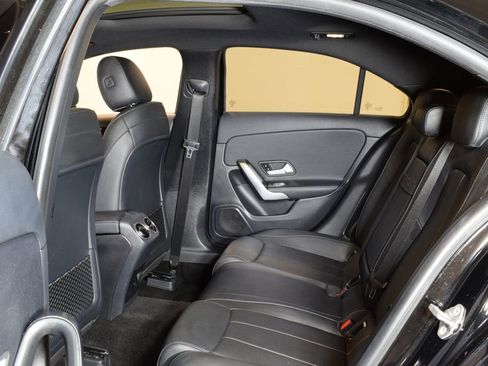 Used 2021 Mercedes-Benz A 220 4MATIC w/ Premium Package image 27