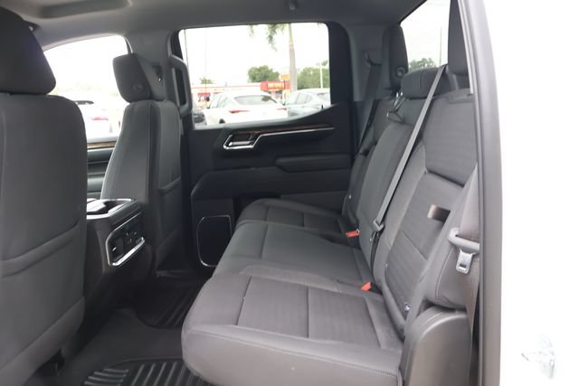 Used 2023 GMC Sierra 1500 Elevation w/ X31 Off-Road Package AWD/4WD image 16