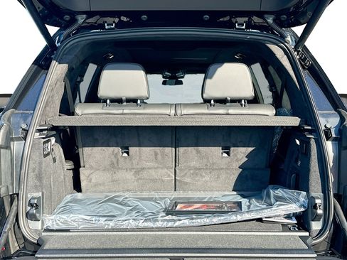 New 2026 BMW X7 xDrive40i w/ M Sport Package image 21