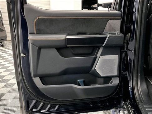 Used 2023 Ford F350 Platinum w/ Tremor Off-Road Package image 19