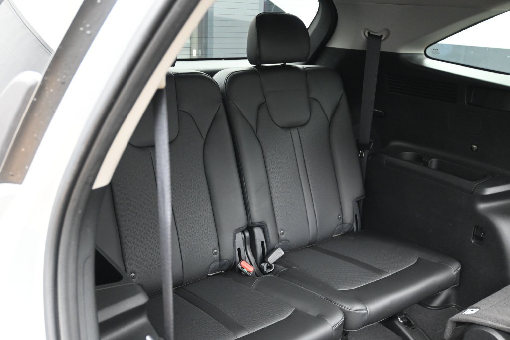 Used 2023 Kia Sorento EX w/ Panoramic Sunroof Package FWD image 28