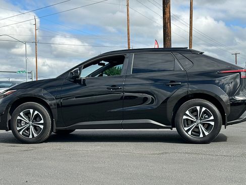 Used 2024 Toyota bZ4X AWD w/ Weather Package image 8