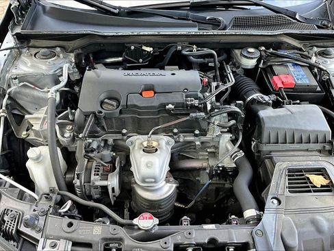 Used 2024 Honda Civic Sport image 28