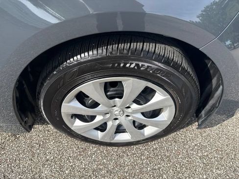 Used 2024 Toyota Corolla LE FWD image 13