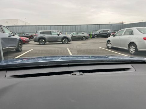 Used 2025 Toyota Camry LE image 18