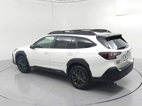 Certified 2025 Subaru Outback Onyx Edition XT w/ Popular Package #2 image 7