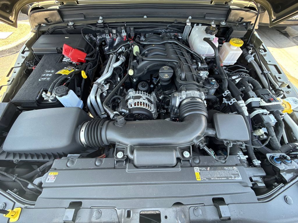 New 2025 Jeep Gladiator Sport AWD/4WD image 7
