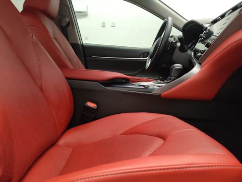 Used 2018 Toyota Camry XSE w/ Driver Assist Package FWD image 21